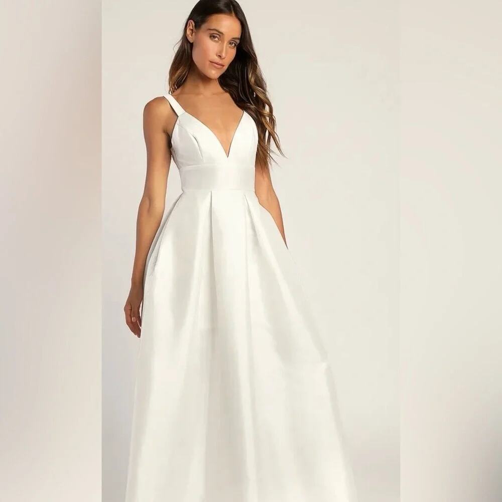 Lulus Ready For Romance Ivory Satin A-Line Plated Pockets white Size XS # 0312